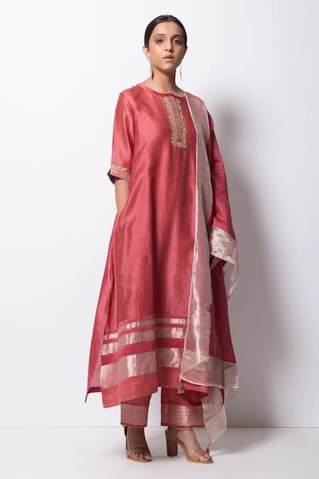 Bhavik Shah Handwoven Chanderi Silk Kurta Set 