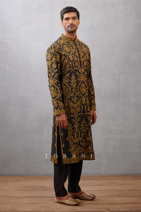 Buy_Torani_Black Handwoven Chanderi Floral Nisha Mir Kurta Set _Online_at_Aza_Fashions