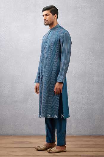 Torani_Blue Handwoven Chanderi Pintuck Neelam Zayd Kurta Set_Online_at_Aza_Fashions