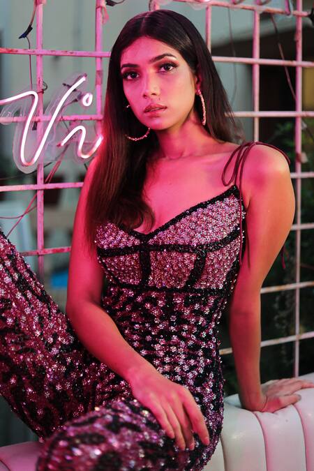 Chisel By Meghna Ramrakhiya Black Stretchable Net Cutdana Work, Sequin Sweetheart Neck Embroidered Jumpsuit Online at Aza Fashions Chisel By Meghna Ramrakhiya_Black Stretchable Net Cutdana Work, Sequin Sweetheart Neck Embroidered Jumpsuit _Online_at_Aza_Fashions