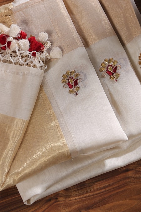 Buy_Weaver Story_White Pure Chanderi Silk Zardozi Dupatta _Online_at_Aza_Fashions