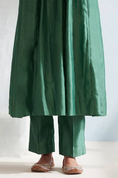 Shop_Weaver Story_Green Lining Cotton, Pure Chanderi Block Print, Sequin Handloom Kurta Set_Online_at_Aza_Fashions