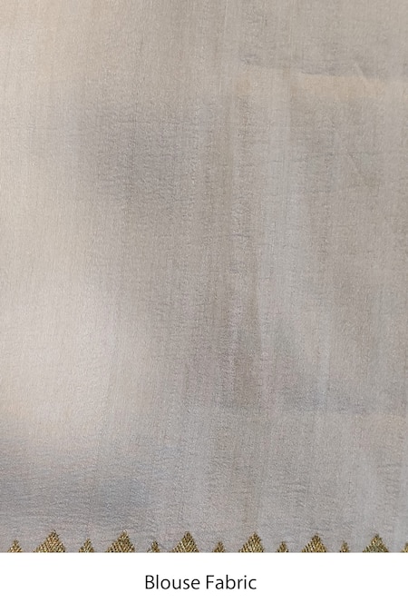 Priyanka Raajiv_White Muga Banarasi Kadua Floral Motifs Chandramallika Woven Saree_at_Aza_Fashions