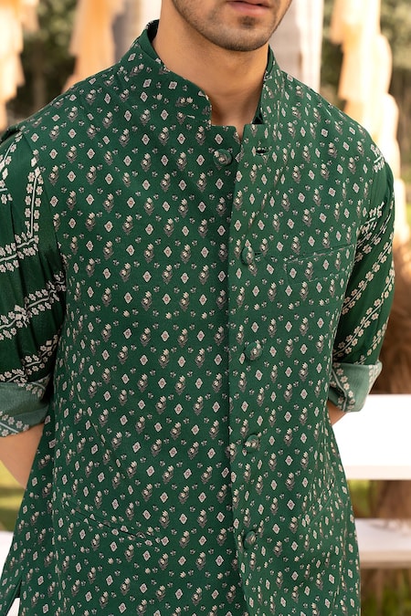 Chhavvi Aggarwal Green Crepe, Cotton Embroidery Floral Print Bundi Kurta Set Online at Aza Fashions Chhavvi Aggarwal_Green Crepe, Cotton Embroidery Floral Print Bundi Kurta Set _Online_at_Aza_Fashions