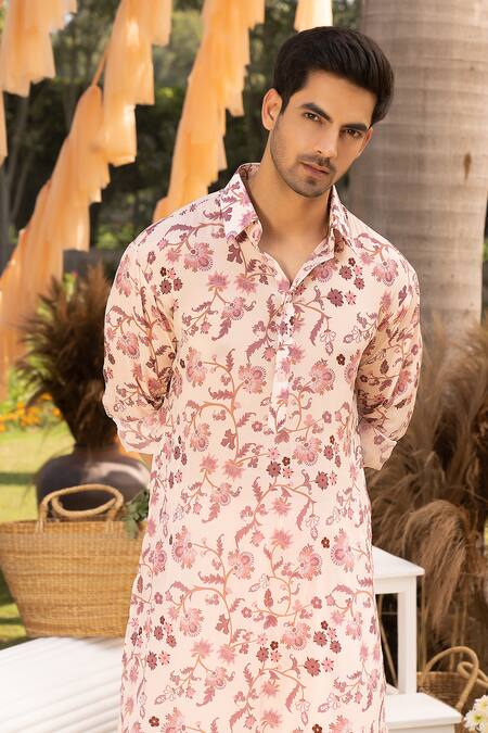 Chhavvi Aggarwal_Pink Crepe, Cotton Botanical Print Kurta Set _Online_at_Aza_Fashions