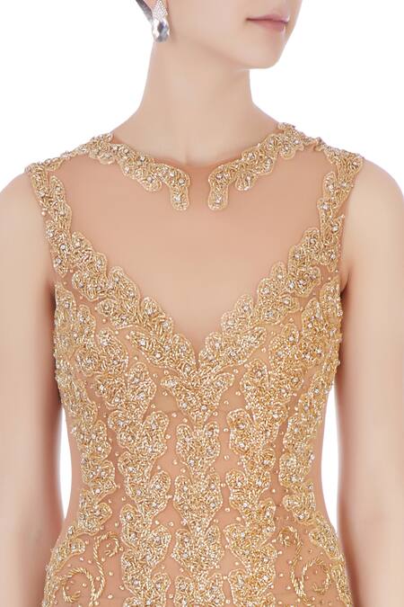 Chisel By Meghna Ramrakhiya_Gold Round Embroidered Trail Gown  _at_Aza_Fashions