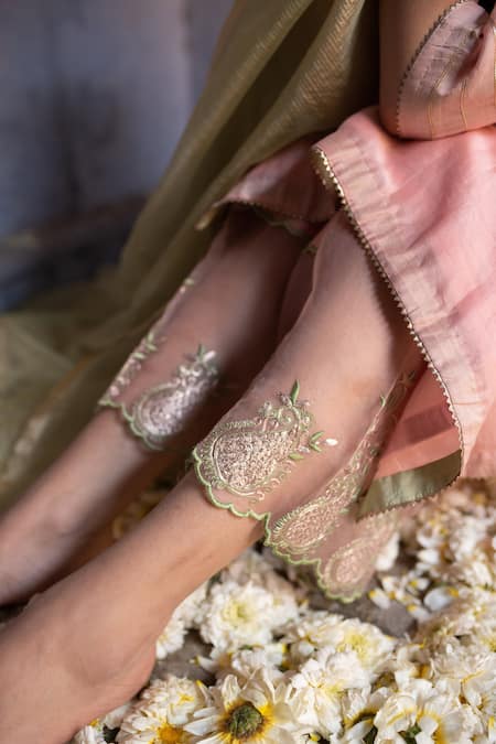 Buy_Apeksha Jain Label_Pink Chanderi, Kota Tissue , Thread Round Embroidered Kurta Set_Online_at_Aza_Fashions