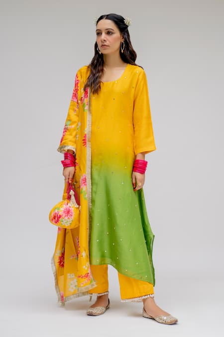 Chrkha Chanderi Silk Kurta Set 