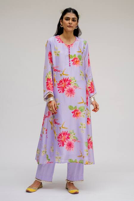 Buy Chrkha Purple Chanderi Silk Cotton Lining Shantoon Printed Floral Kurta Set For Kids Online at Aza Fashions Buy_Chrkha_Purple Chanderi Silk Cotton Lining Shantoon Printed Floral Kurta Set For Kids_Online_at_Aza_Fashions
