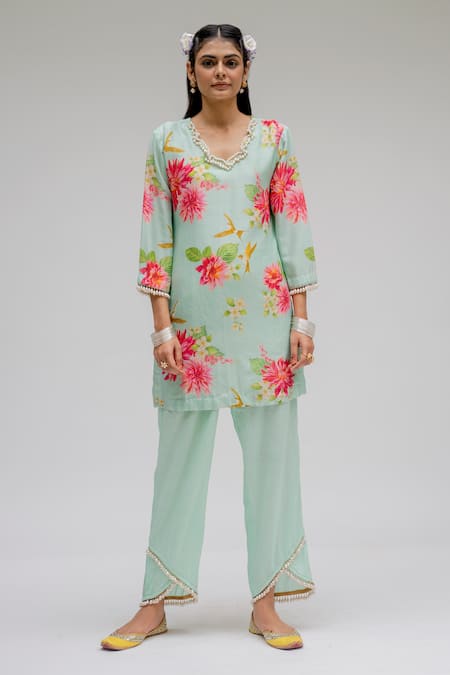 Chrkha Chanderi Silk Tunic & Pant Set 