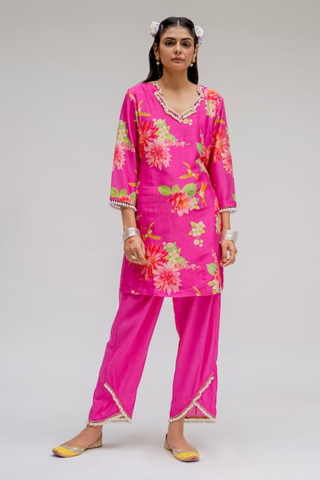 Chrkha Chanderi Silk Printed Tunic & Pant Set 