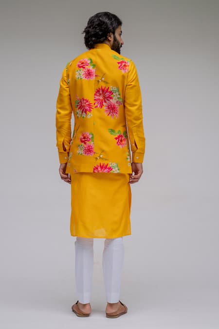 Chrkha Printed Chanderi Silk Bundi & Kurta Set 