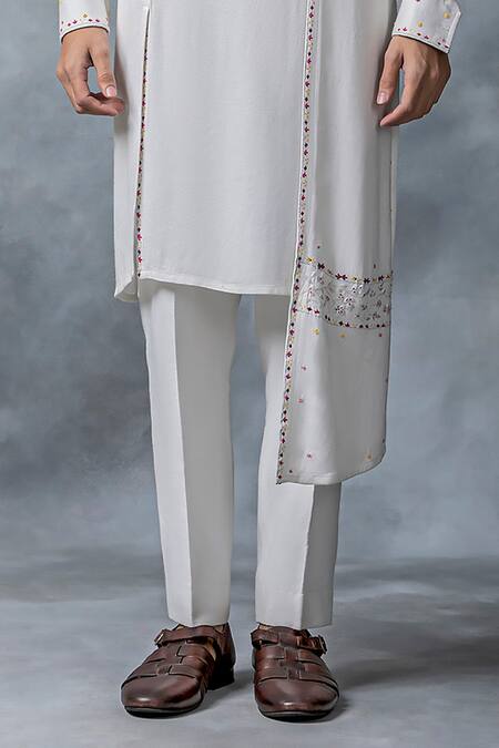 Shop_Sarab Khanijou_Ivory Moss Crepe Embroidery Thread Yoke Kurta Set _Online_at_Aza_Fashions