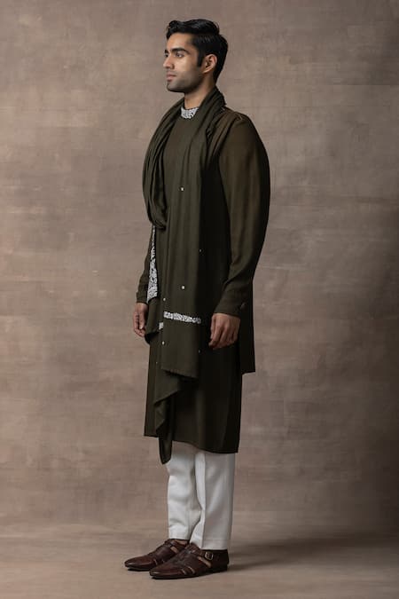 Sarab Khanijou Green Moss Crepe Embroidery Thread Draped Kurta Pant Set Online at Aza Fashions Sarab Khanijou_Green Moss Crepe Embroidery Thread Draped Kurta Pant Set _Online_at_Aza_Fashions