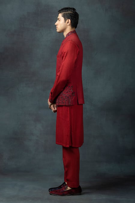 Buy Sarab Khanijou Red Silk Embroidery Floral Placement Work Waist Coat And Kurta Set Online at Aza Fashions Buy_Sarab Khanijou_Red Silk Embroidery Floral Placement Work Waist Coat And Kurta Set _Online_at_Aza_Fashions