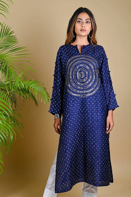 Buy Dyelogue Blue Mulberry Silk Bandhani Kurta Online at Aza Fashions Buy_Dyelogue_Blue Mulberry Silk Bandhani Kurta _Online_at_Aza_Fashions