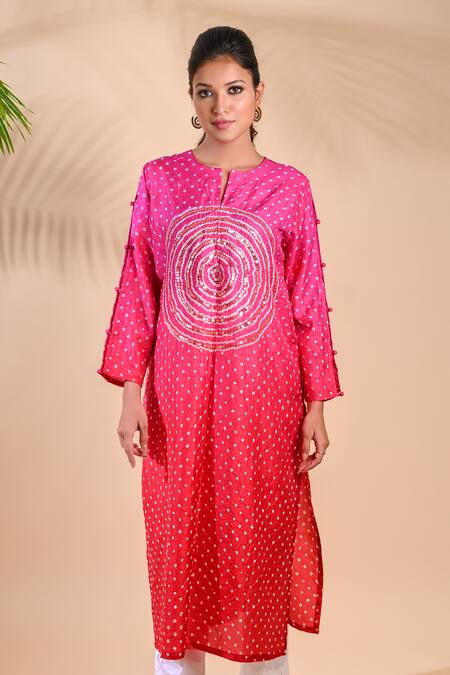 Shop Dyelogue Pink Mulberry Silk Bandhani Kurta Online at Aza Fashions Shop_Dyelogue_Pink Mulberry Silk Bandhani Kurta _Online_at_Aza_Fashions