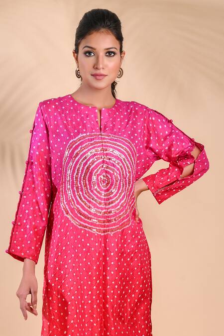 Dyelogue Pink Mulberry Silk Bandhani Kurta at Aza Fashions Dyelogue_Pink Mulberry Silk Bandhani Kurta _at_Aza_Fashions