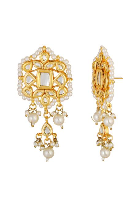 Shop_ChhavI'S Jewels_Gold Plated Stones, Beads Kundan Choker Set _Online_at_Aza_Fashions