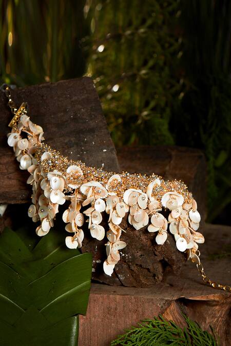 House Of D"Oro_White Stone Sampaguita Choker_Online_at_Aza_Fashions