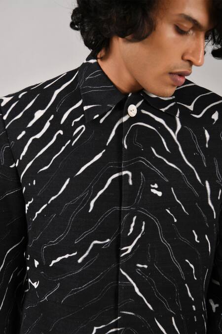 Countrymade_Black Cotton Silk Blend Printed Bandhgala_at_Aza_Fashions