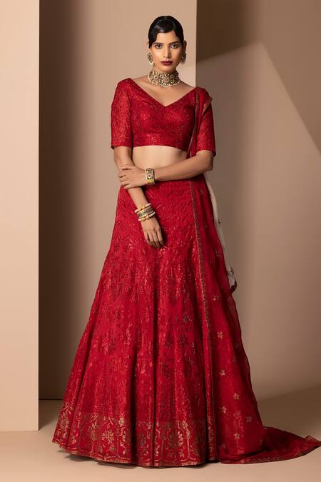 Chhaya Mehrotra Red Silk Organza V Neck Bridal Lehenga Set Online at Aza Fashions Chhaya Mehrotra_Red Silk Organza V Neck Bridal Lehenga Set _Online_at_Aza_Fashions