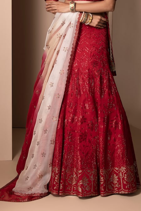 Chhaya Mehrotra Red Silk Organza V Neck Bridal Lehenga Set at Aza Fashions Chhaya Mehrotra_Red Silk Organza V Neck Bridal Lehenga Set _at_Aza_Fashions