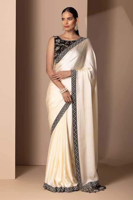 Cream organza saree with blouse 2003