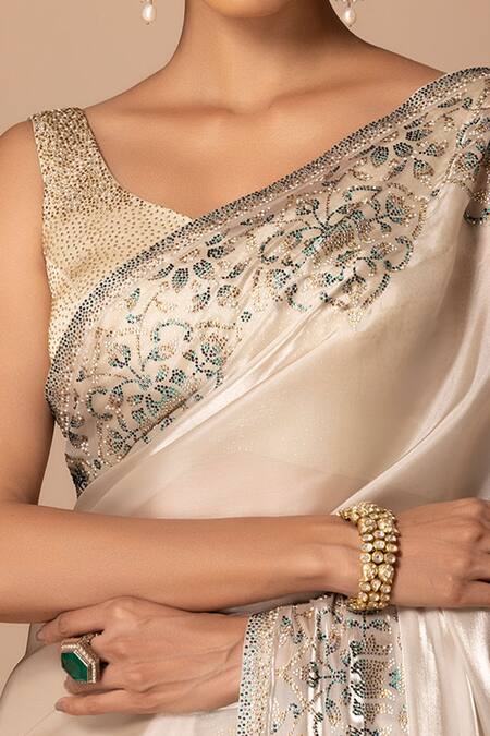 Shop Chhaya Mehrotra White Metallic Sheen, Soft Organza V Neck Embellished Saree With Blouse Online at Aza Fashions Shop_Chhaya Mehrotra_White Metallic Sheen, Soft Organza V Neck Embellished Saree With Blouse _Online_at_Aza_Fashions
