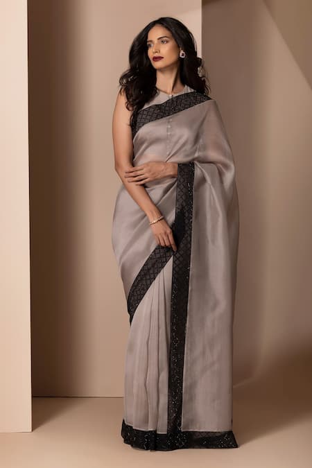 Shop Chhaya Mehrotra Grey Organza Round Saree With Blouse at Aza Fashions Shop_Chhaya Mehrotra_Grey Organza Round Saree With Blouse _at_Aza_Fashions