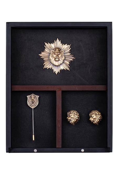 Cosa Nostraa Gold Leo Cufflink Brooch And Lapel Pin Set 