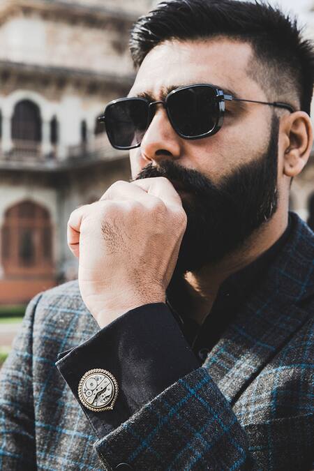 Shop Cosa Nostraa Gold Mustang Timed Cufflink Brooch And Lapel Pin Set Online at Aza Fashions Shop_Cosa Nostraa_Gold Mustang Timed Cufflink Brooch And Lapel Pin Set _Online_at_Aza_Fashions