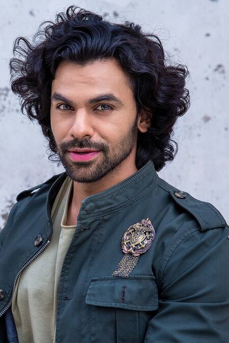 Cosa Nostraa Gold Mushy Cufflink Brooch And Lapel Pin Set Online at Aza Fashions Cosa Nostraa_Gold Mushy Cufflink Brooch And Lapel Pin Set _Online_at_Aza_Fashions