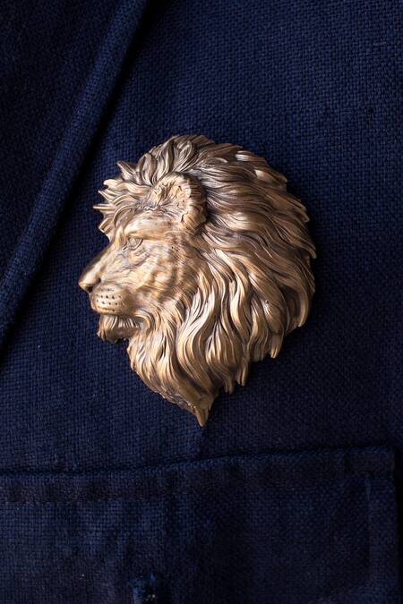 Cosa Nostraa Gold Lion Of Judah And Leo Collar Tips Set Online at Aza Fashions Cosa Nostraa_Gold Lion Of Judah And Leo Collar Tips Set _Online_at_Aza_Fashions