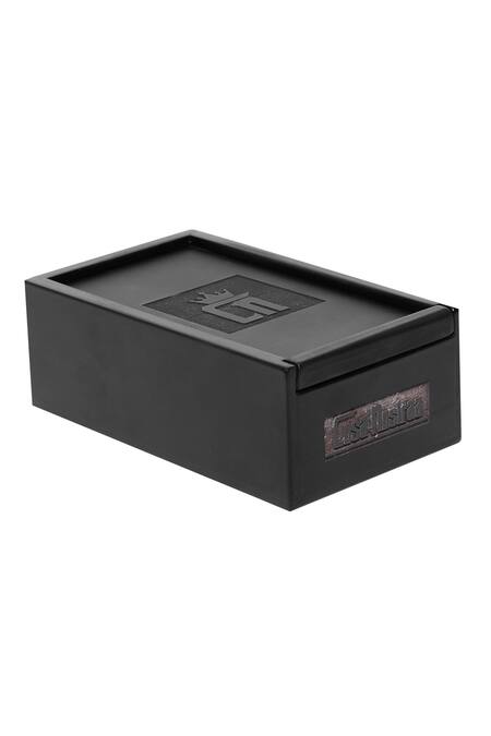 Cosa Nostraa Gold Lion Of Judah And Leo Collar Tips Set at Aza Fashions Cosa Nostraa_Gold Lion Of Judah And Leo Collar Tips Set _at_Aza_Fashions