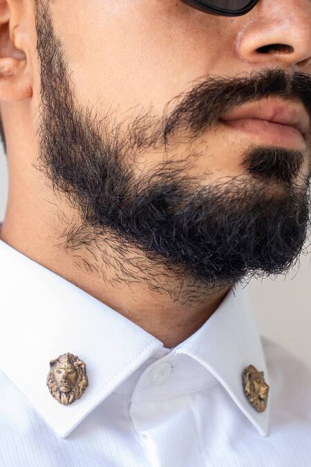 Shop_Cosa Nostraa_Gold Stone Lion King Brooch And Collar Tips Set _Online_at_Aza_Fashions