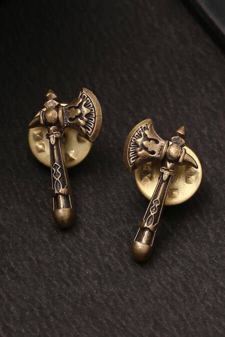 Cosa Nostraa Gold Royal Shield Brooch And Battle Axe Collar Tips Set Online at Aza Fashions Cosa Nostraa_Gold Royal Shield Brooch And Battle Axe Collar Tips Set _Online_at_Aza_Fashions