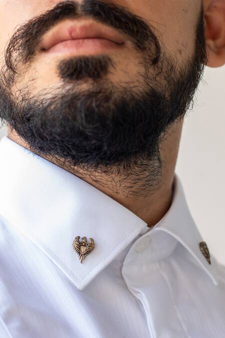 Shop Cosa Nostraa Gold Phoenix Brooch And Collar Tips Set Online at Aza Fashions Shop_Cosa Nostraa_Gold Phoenix Brooch And Collar Tips Set _Online_at_Aza_Fashions