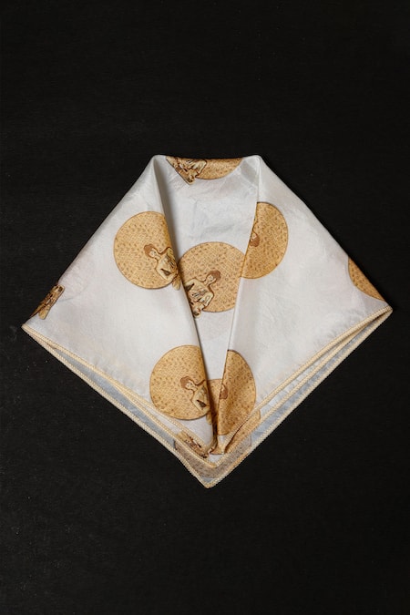 Shop Cosa Nostraa Gold Printed The Grandiose Du Jour Box Online at Aza Fashions Shop_Cosa Nostraa_Gold Printed The Grandiose Du Jour Box _Online_at_Aza_Fashions