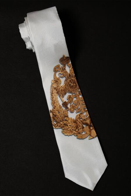 Cosa Nostraa Gold Printed The Imperial Alta Moda Box Online at Aza Fashions Cosa Nostraa_Gold Printed The Imperial Alta Moda Box _Online_at_Aza_Fashions