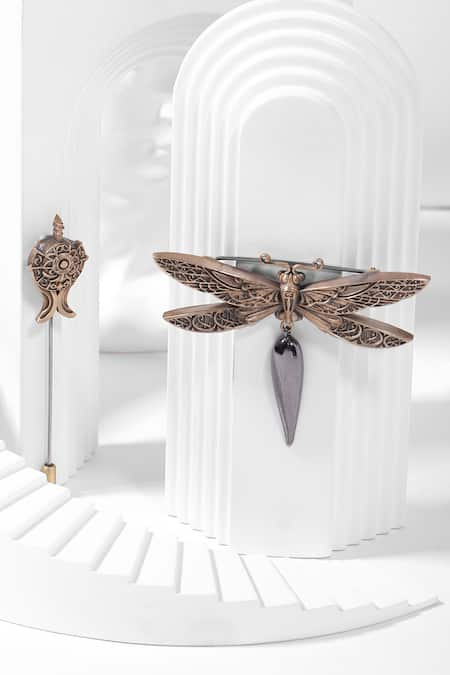 Cosa Nostraa The Magic Brooch & Lapel Pin Gift Box 