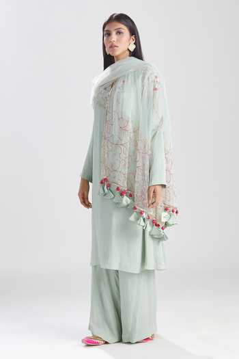 Megha Bansal_Blue Tulle, Chiffon Floral Pattern Round Adya Embroidered Bodice Kurta Set _at_Aza_Fashions