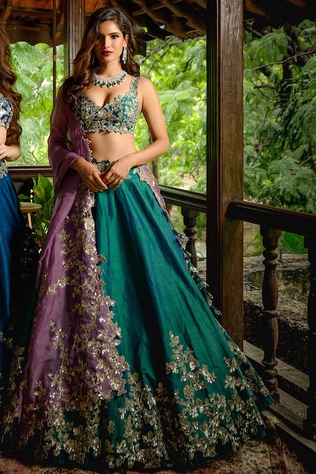 Wedding Wear GREEN LATA FASHIONABLE LEHENGHA CHOLI at Rs 1999 in Surat