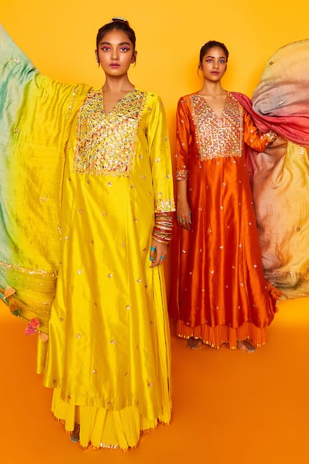 Shop Loka By Veerali Raveshia Yellow Chanderi Silk, Tussar Silk, V Neck Ragini Kurta Sharara Set at Aza Fashions Shop_Loka By Veerali Raveshia_Yellow Chanderi Silk, Tussar Silk, V Neck Ragini Kurta Sharara Set _at_Aza_Fashions