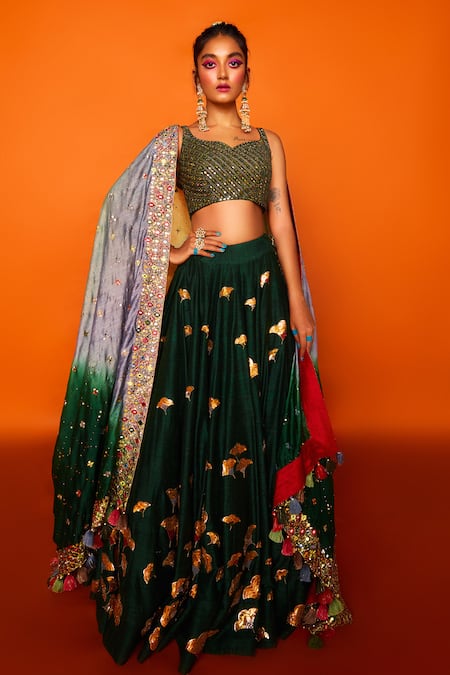Shop Loka By Veerali Raveshia Green Raw , Chanderi , Tussar Leaf Megh Malhar Bridal Lehenga Set at Aza Fashions Shop_Loka By Veerali Raveshia_Green Raw , Chanderi , Tussar Leaf Megh Malhar Bridal Lehenga Set _at_Aza_Fashions