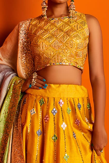Loka by Veerali Raveshia_Yellow Chanderi Silk Embroidery Round Bridal Lehenga Set  _at_Aza_Fashions
