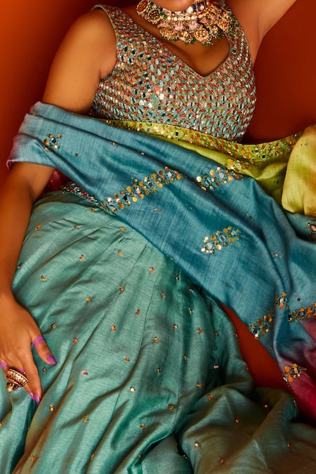 Loka By Veerali Raveshia_Blue Dupion , Chanderi , Tussar V Neck Hameer Bridal Lehenga Set _Online_at_Aza_Fashions