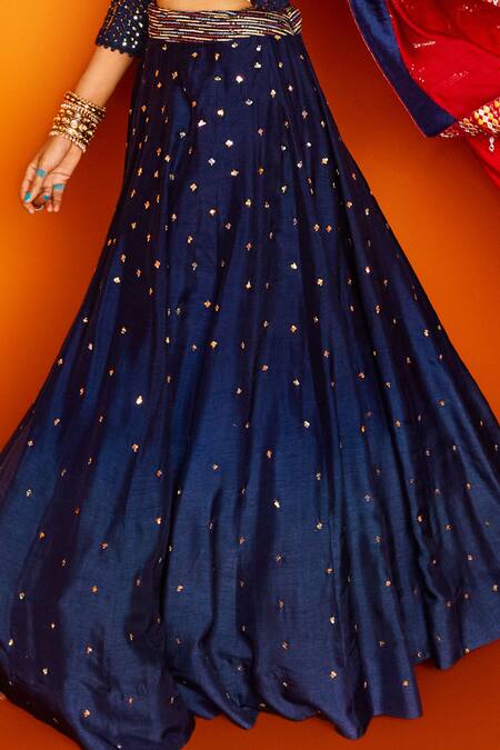 Loka By Veerali Raveshia_Blue Dupion , Chanderi , Tussar Round Yaman Bridal Lehenga Set _Online_at_Aza_Fashions