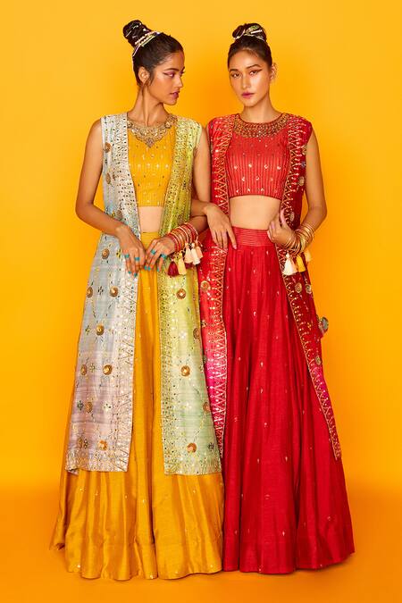 Loka By Veerali Raveshia Yellow Raw , Dupion , Chanderi Round Sona Jacket And Lehenga Set Online at Aza Fashions Loka By Veerali Raveshia_Yellow Raw , Dupion , Chanderi Round Sona Jacket And Lehenga Set _Online_at_Aza_Fashions