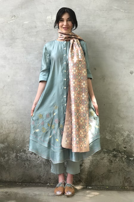 I Am Design Gold Silk Round Embroidered Kurta Set 